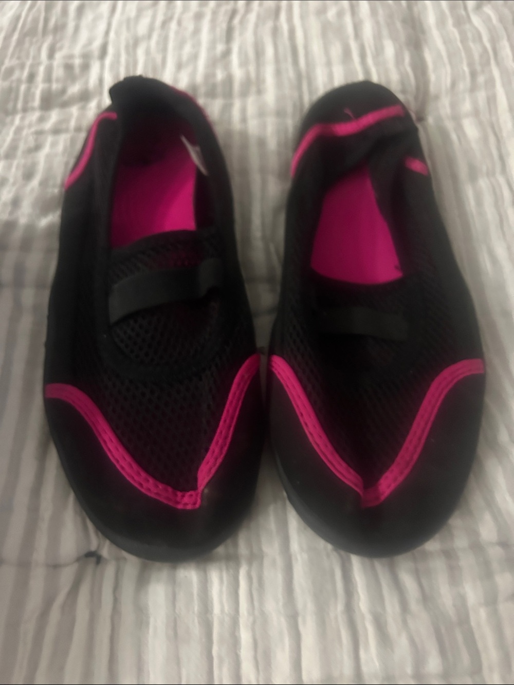 Speedo Black and Hot Pink Water Shoes